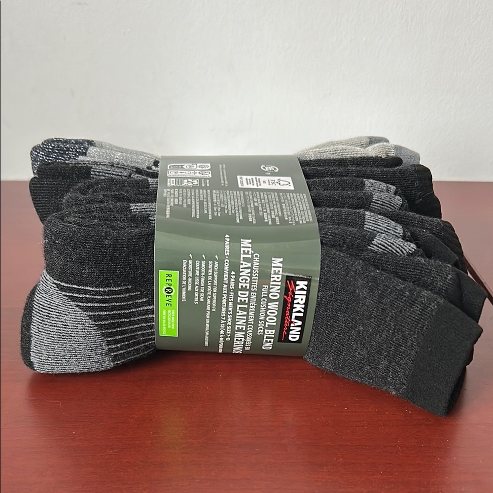 Kirkland Signature Men's Black and Gray Wool Blend Socks 4 pairs